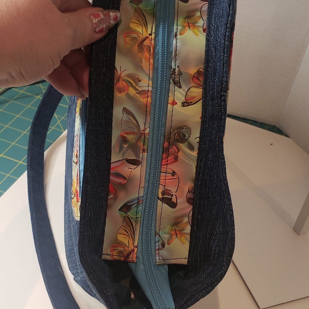 Handmade Shoulder Bag - Picture 3 of 10